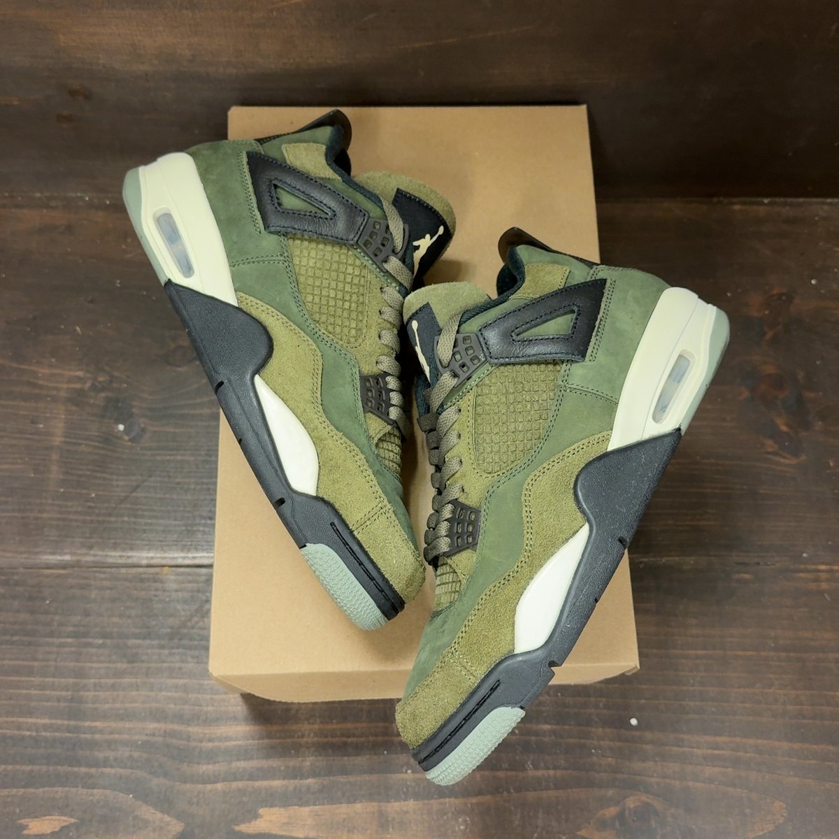 Jordan 4 Retro SE Craft Medium Olive Size 8.5 (Pre-Owned) - back