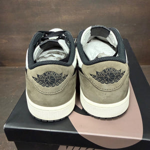 Jordan 1 Retro Low OG Mocha Size 10 (Pre-Owned) - sole