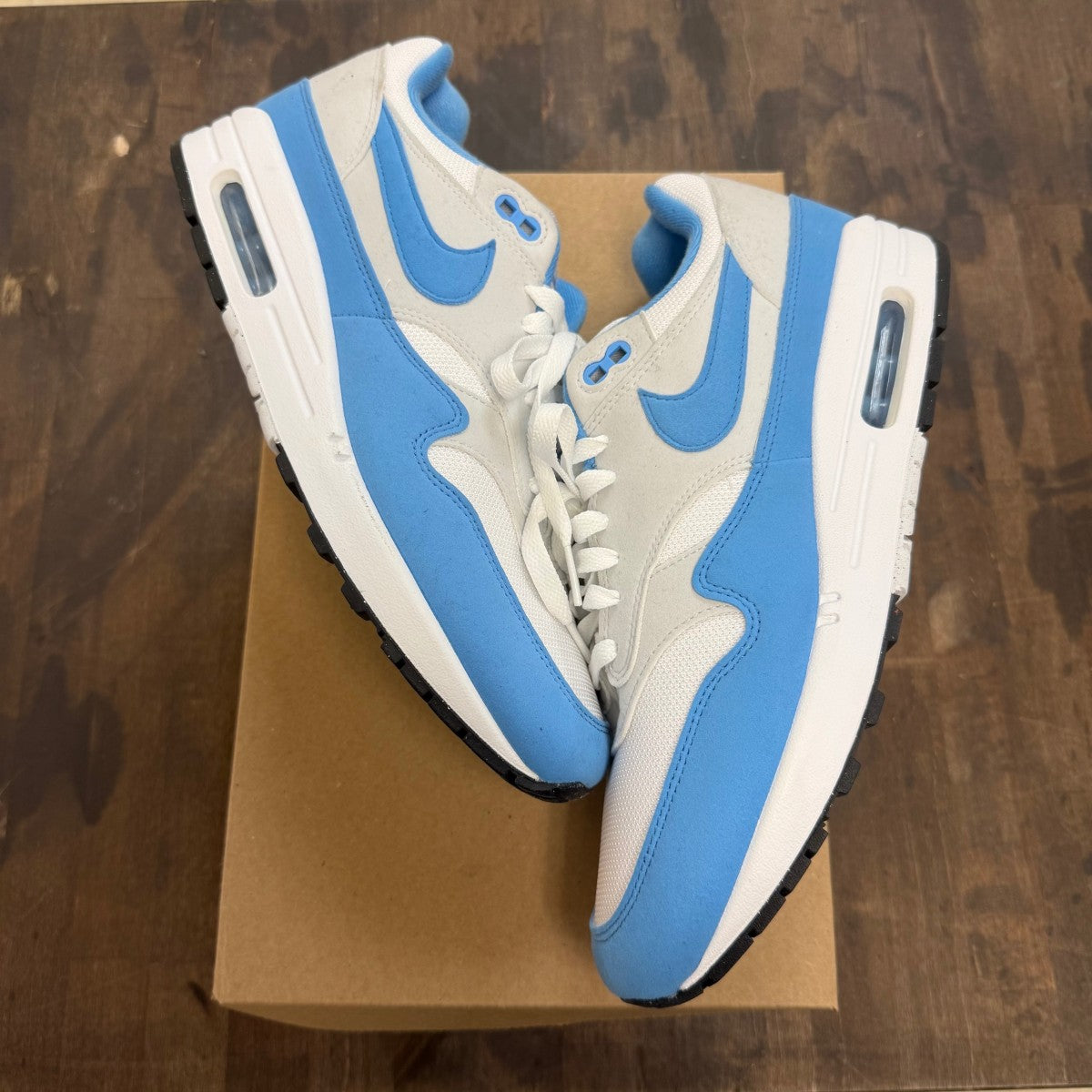 Nike Air Max 1 White University Blue Size 11 (Pre-Owned) - Image 1
