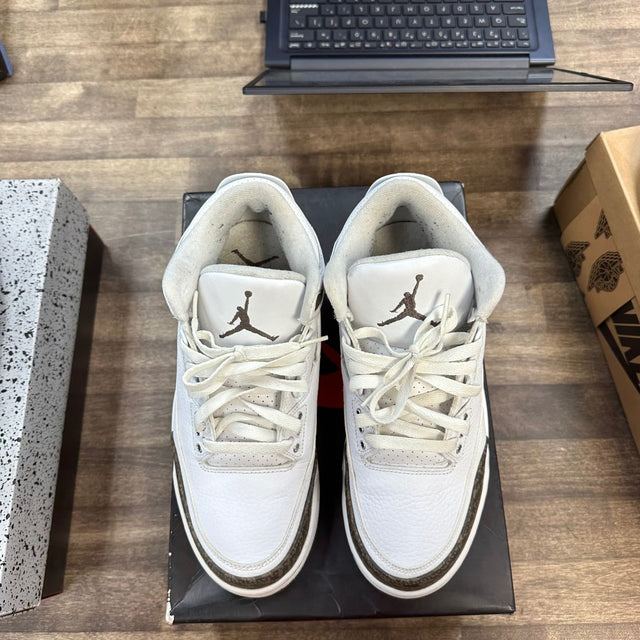 Jordan 3 Retro Mocha (2018) - Image 2