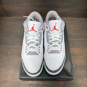 Jordan 3 Retro Fire Red (2022) - Image 3