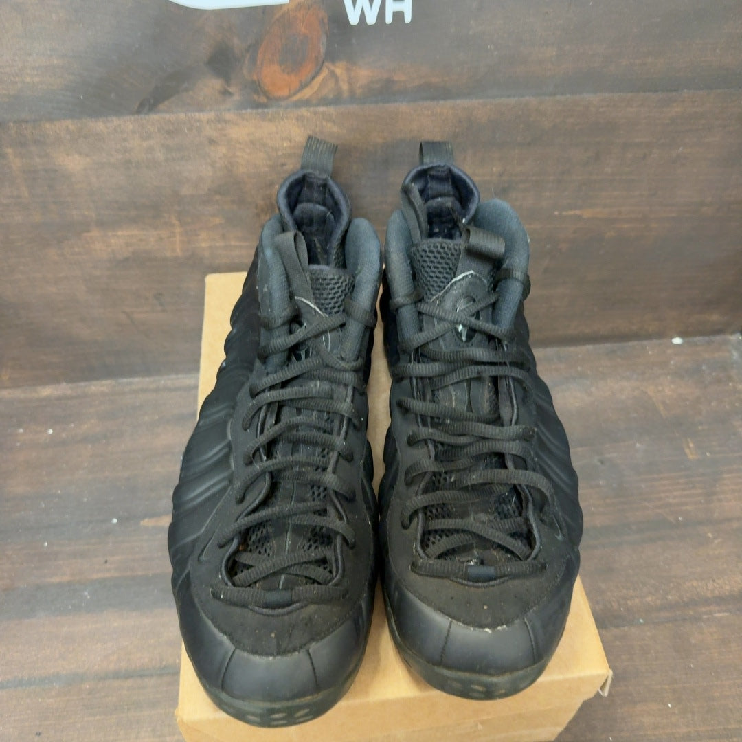 Nike Air Foamposite One Anthracite (2023) Size 13 (Pre-Owned) - Image 3