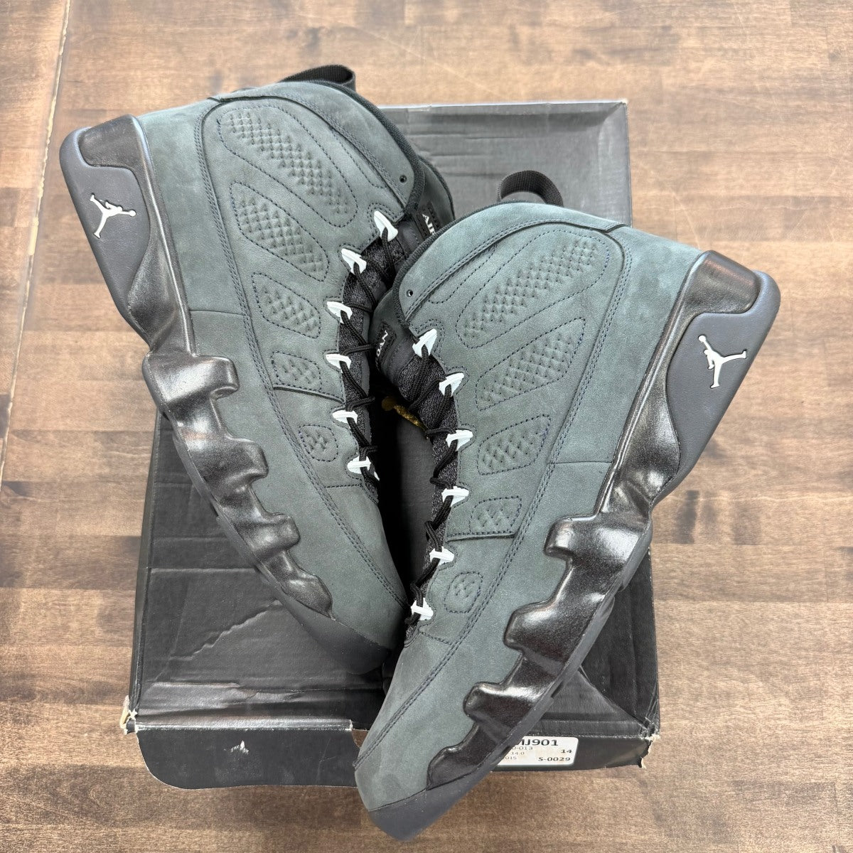 Jordan 9 Retro Anthracite - Image 1