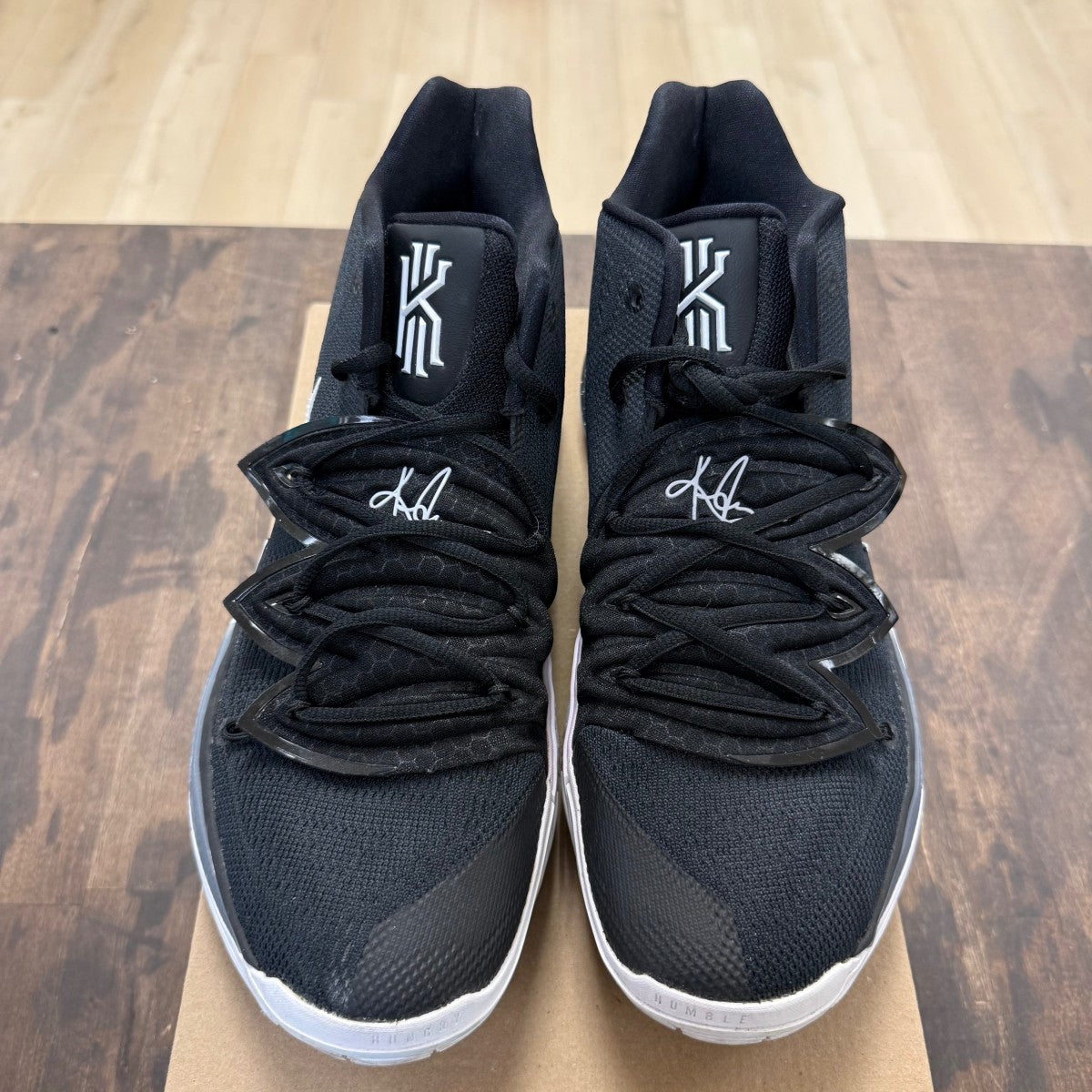 Nike Kyrie 5 Black Magic Size 12 (Pre-Owned) - Image 2