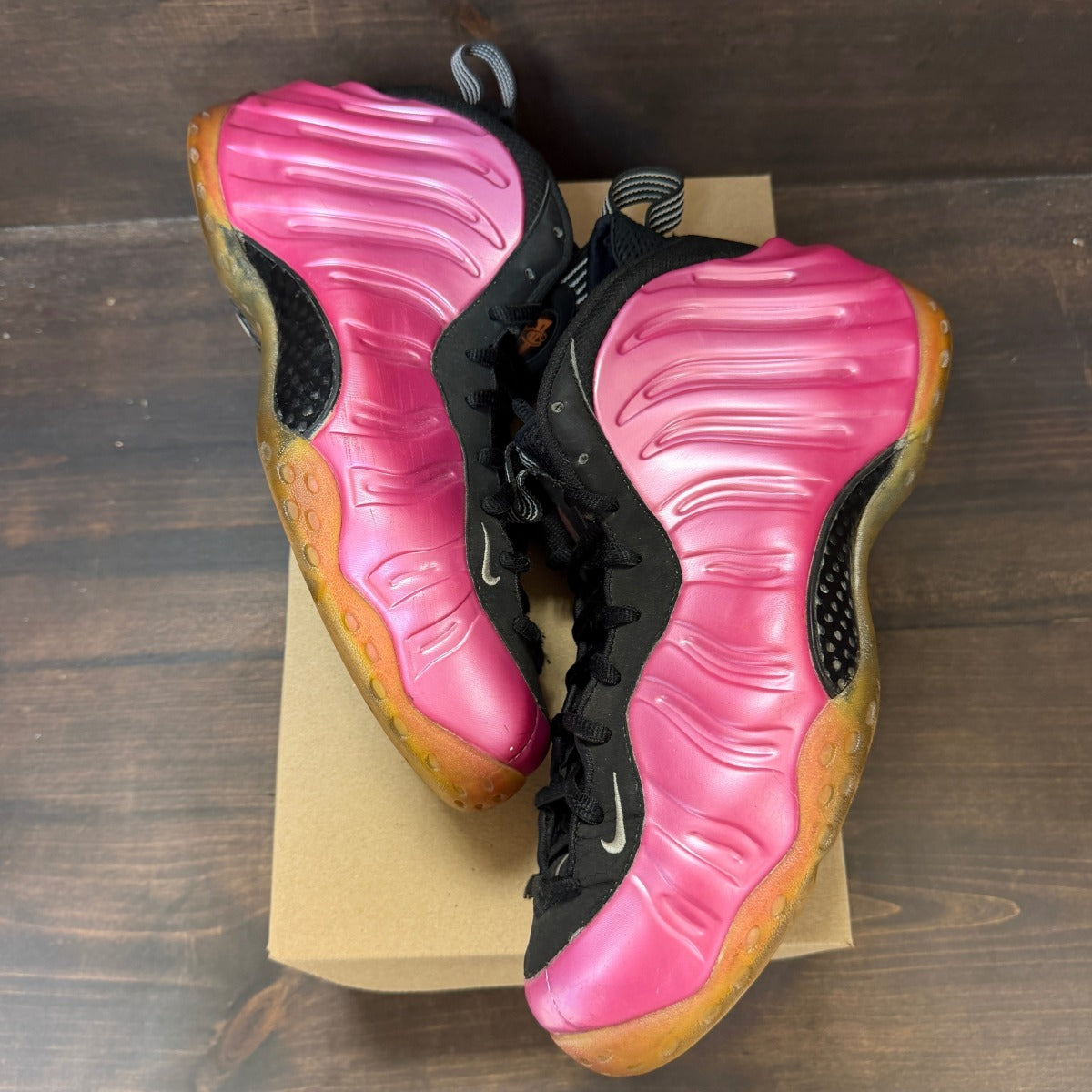 Nike Air Foamposite One Pearlized Pink Size 12 (Pre-Owned) - Image 2