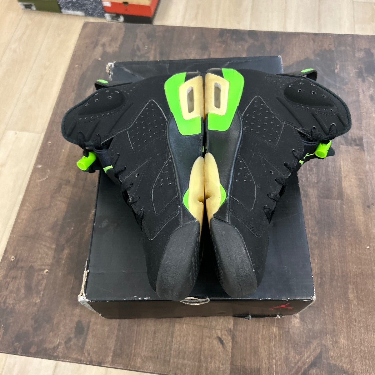 Jordan 6 Retro Electric Green - Image 3