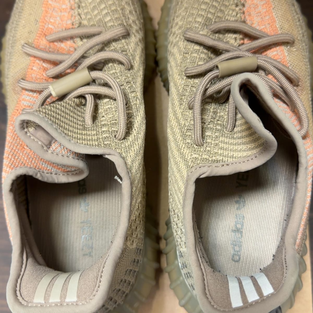 adidas Yeezy Boost 350 V2 Sand Taupe Size 9 (Pre-Owned) - aux