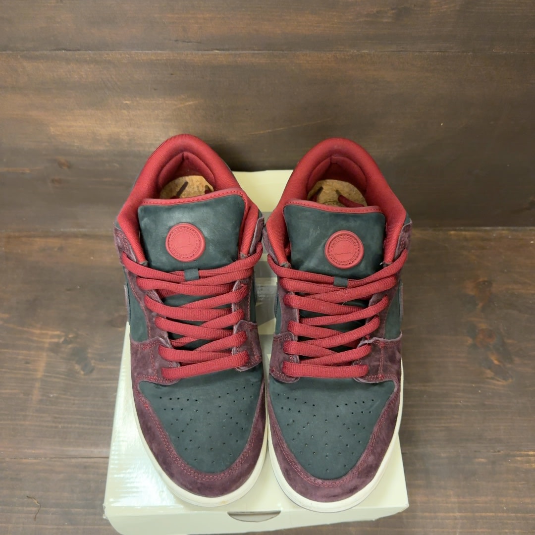 Nike SB Dunk Low Riot Skateshop Size 11.5 (Pre-Owned)