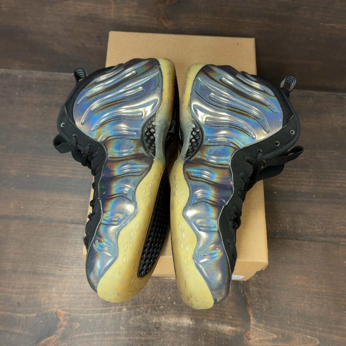Nike Air Foamposite One Hologram Size 12 (Pre-Owned) - aux