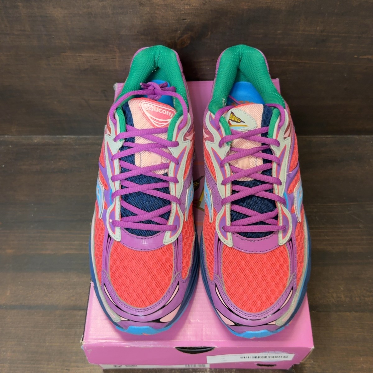 Saucony ProGrid Omni 9 Jae Tips To Do List Pink - Image 3