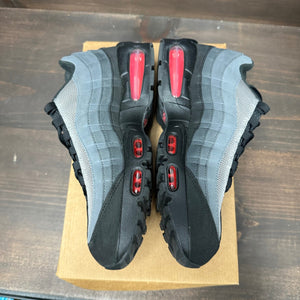 Nike Air Max 95 OG Big Bubble Bright Crimson Size 9 (Pre-Owned) - Image 4