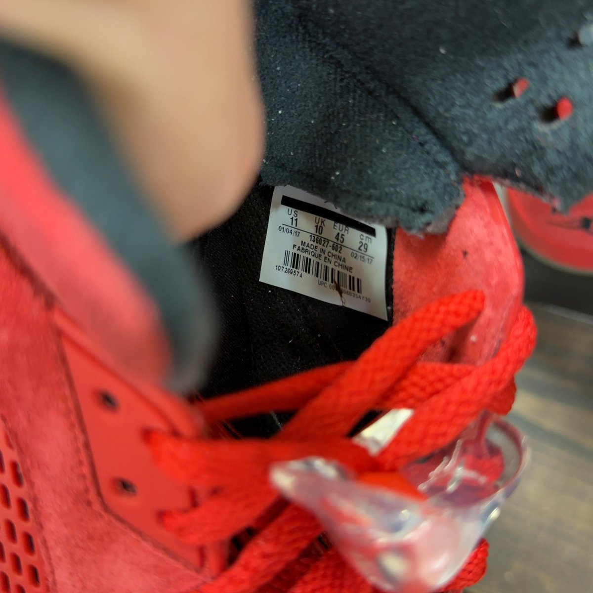 Jordan 5 Retro Red Suede Size 11 (Pre-Owned) - aux