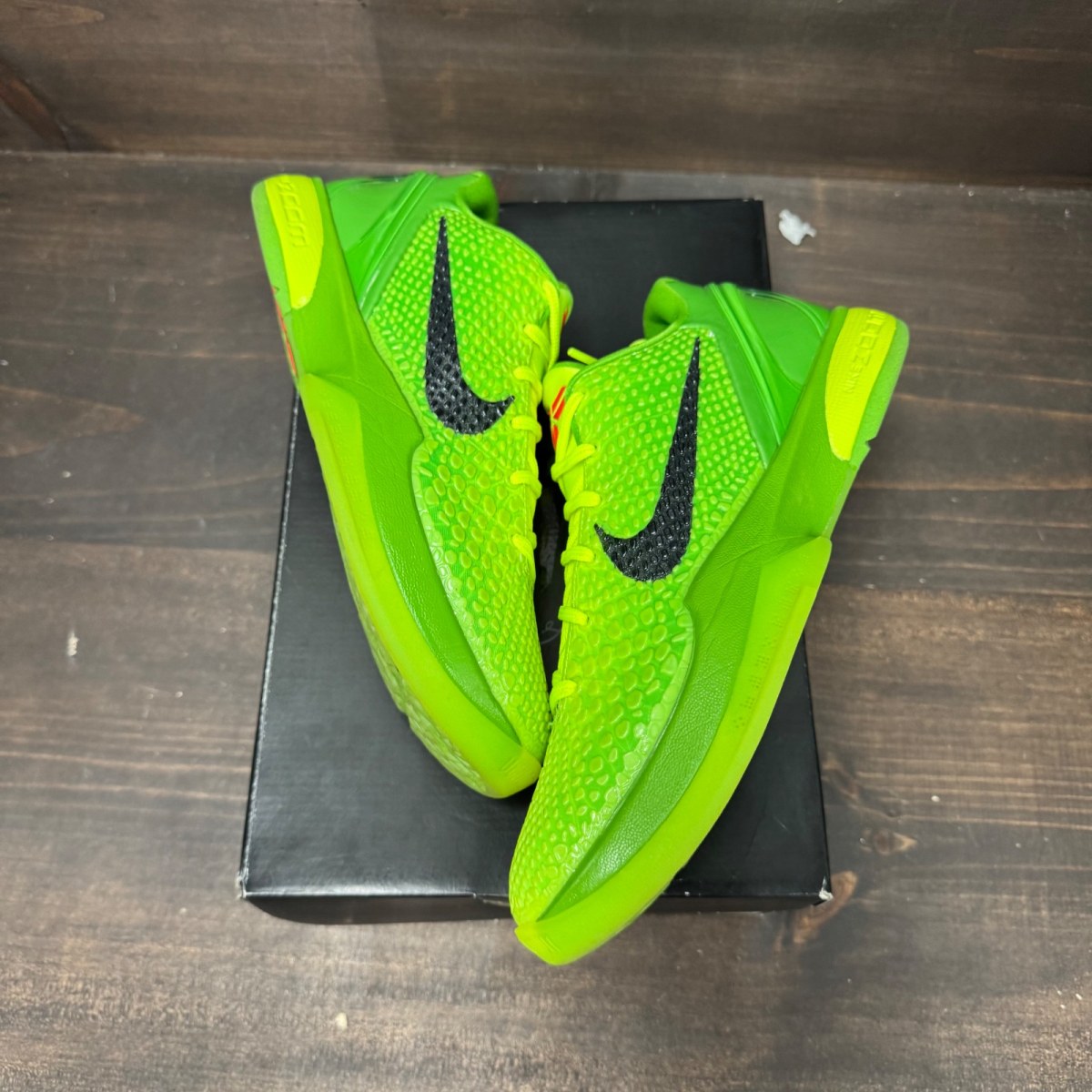 Nike Kobe 6 Protro Grinch (2020) - Image 2
