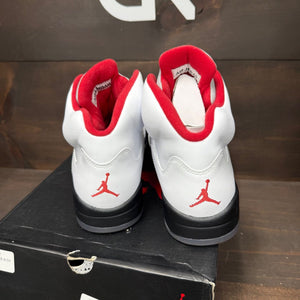 Jordan 5 Retro Fire Red (2013) Size 12 - sole