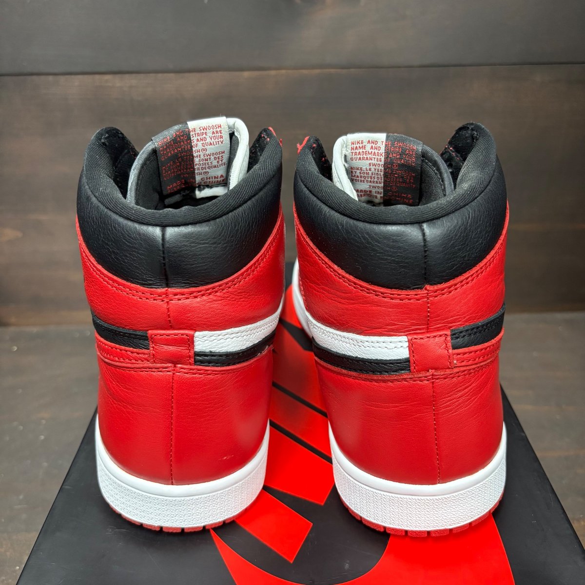 Jordan 1 Retro High Homage To Home (Non-numbered) Size 11 (Pre-Owned) - sole