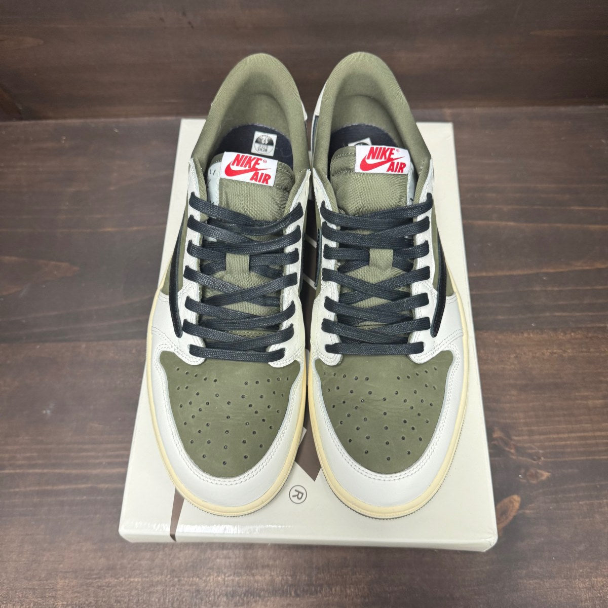 Jordan 1 Retro Low OG SP Travis Scott Medium Olive - Image 3