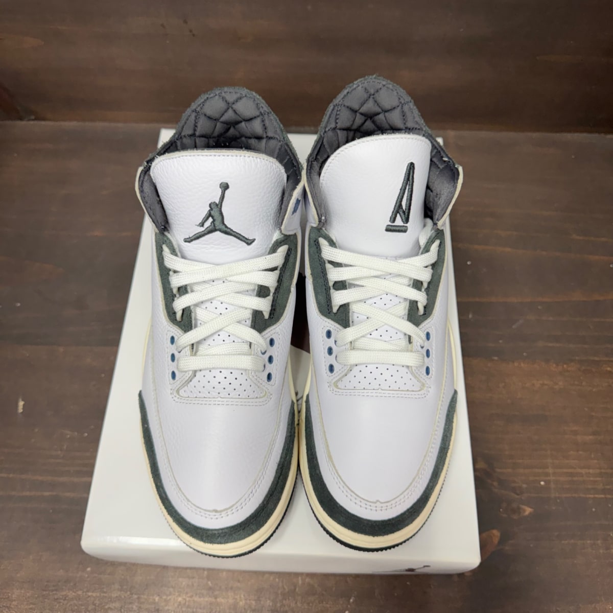 Jordan 3 Retro OG SP A Ma Maniére Diffused Blue Diffused Blue - Image 3