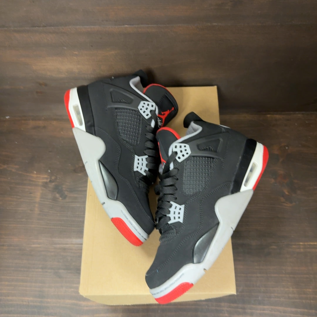 Jordan 4 Retro Bred (2019) Size 7 (Pre-Owned) - Image 2