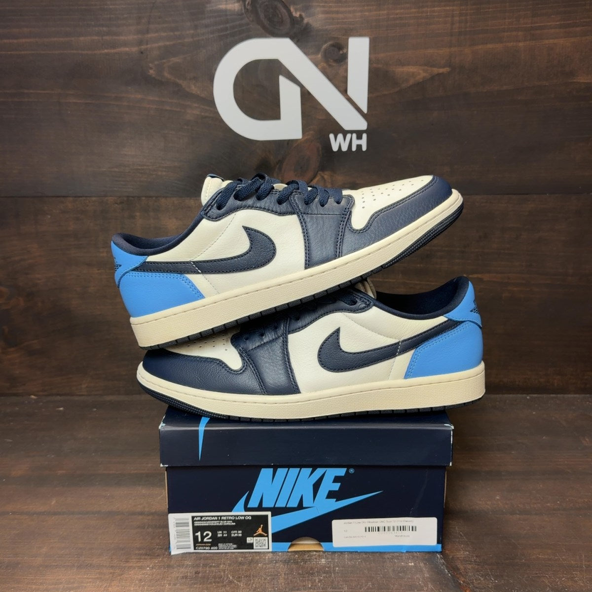 Jordan 1 Low OG Obsidian UNC - Image 1