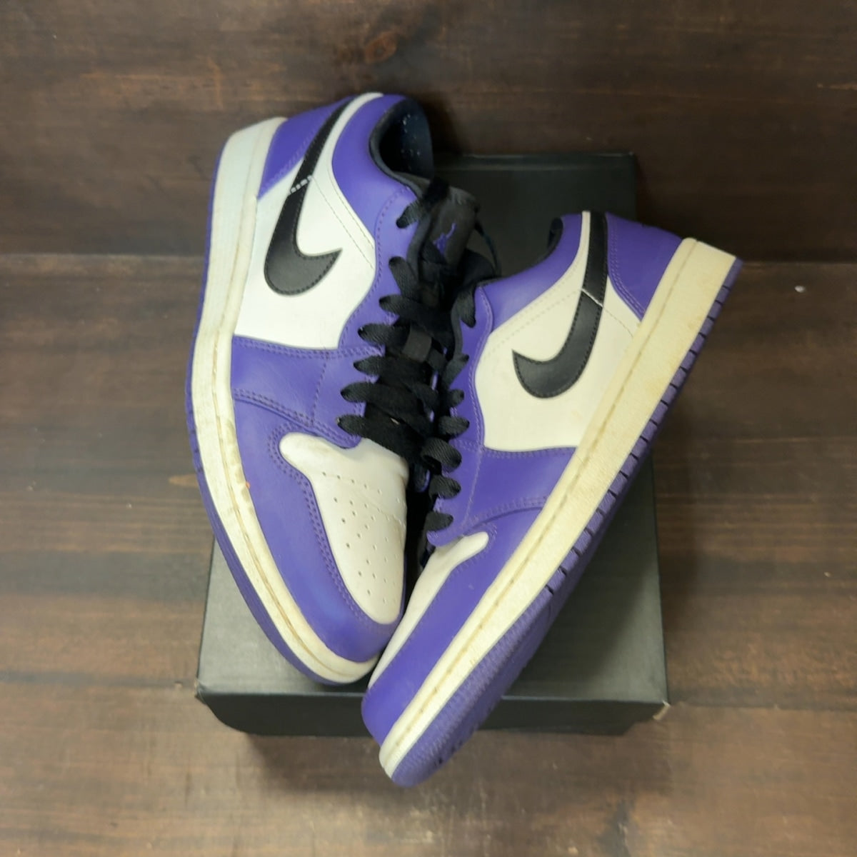 Jordan 1 Low Court Purple White - Image 2