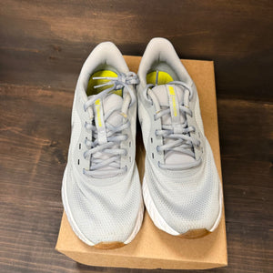 Nike Revolution 5 Premium Wolf Grey Size 9 (Pre-Owned) - Image 3