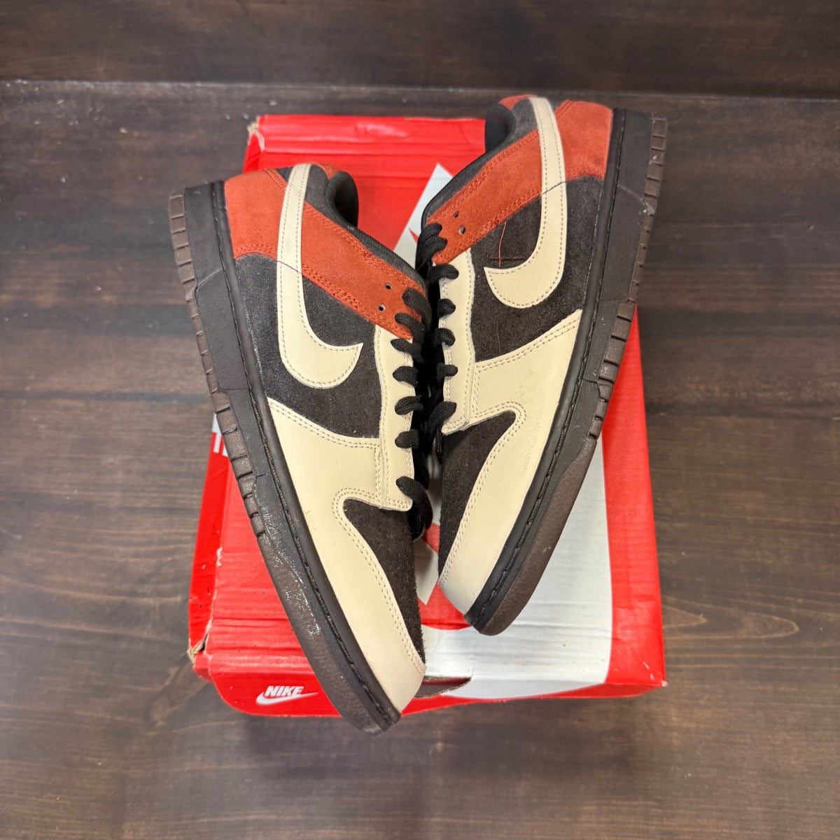 Nike Dunk Low Red Panda Size 10 (Pre-Owned)