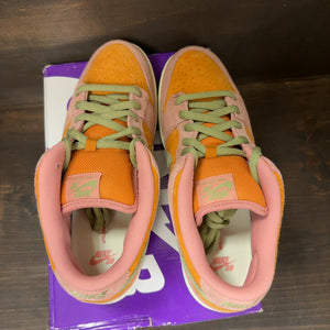 Nike SB Dunk Low Red Stardust - Image 5
