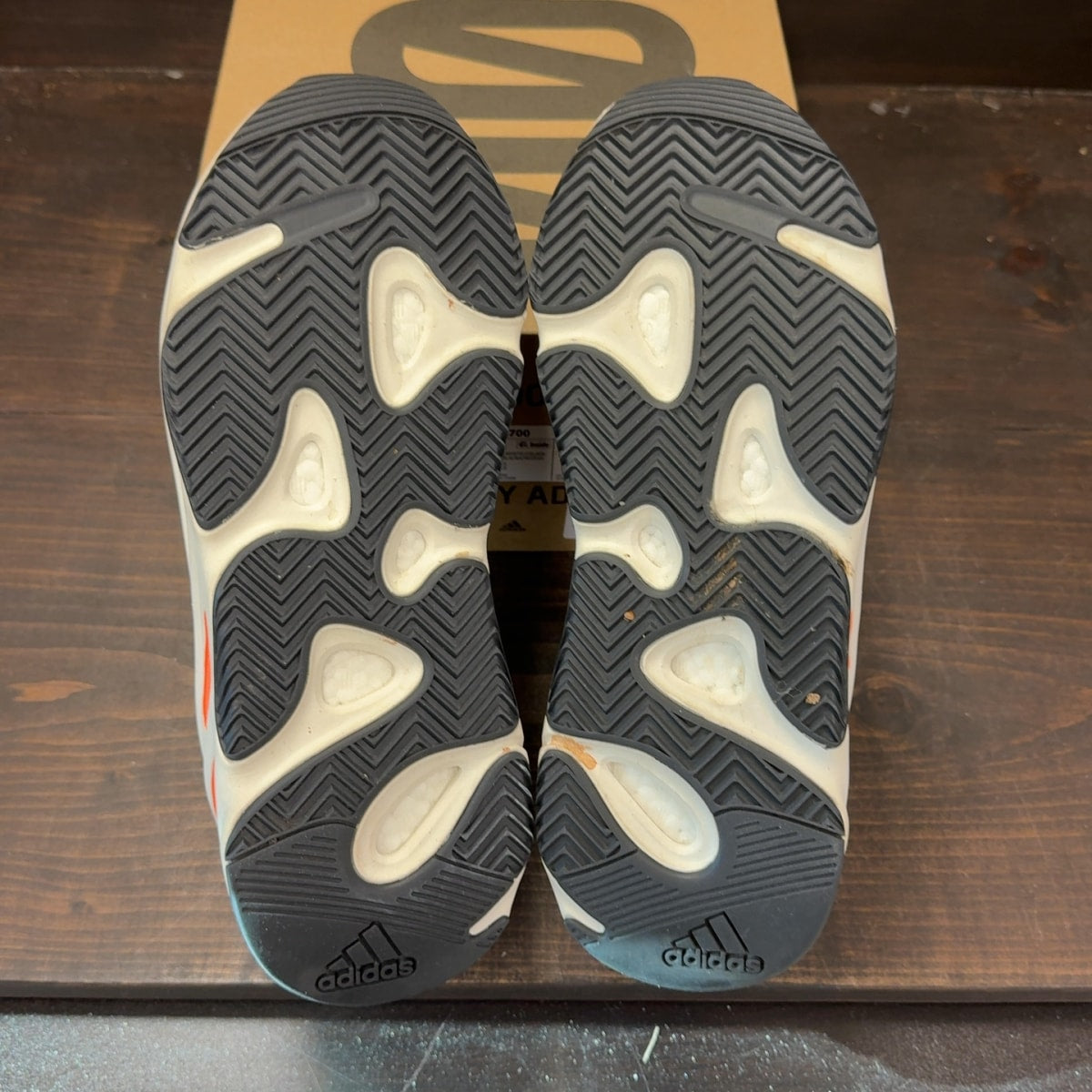 adidas Yeezy Boost 700 Wave Runner - Image 9
