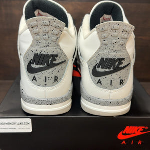 Jordan 4 Retro White Cement (2025) Size 9.5 (Pre-Owned) - aux