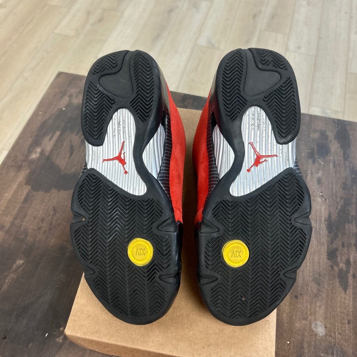 Jordan 14 Retro Ferrari (2025) Size 11 (Pre-Owned) - Image 5