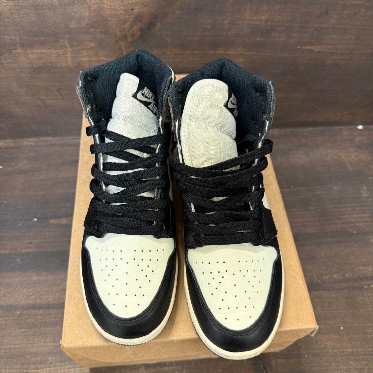 Jordan 1 Retro High Dark Mocha (GS) Size 5.5Y (Pre-Owned) - Image 3