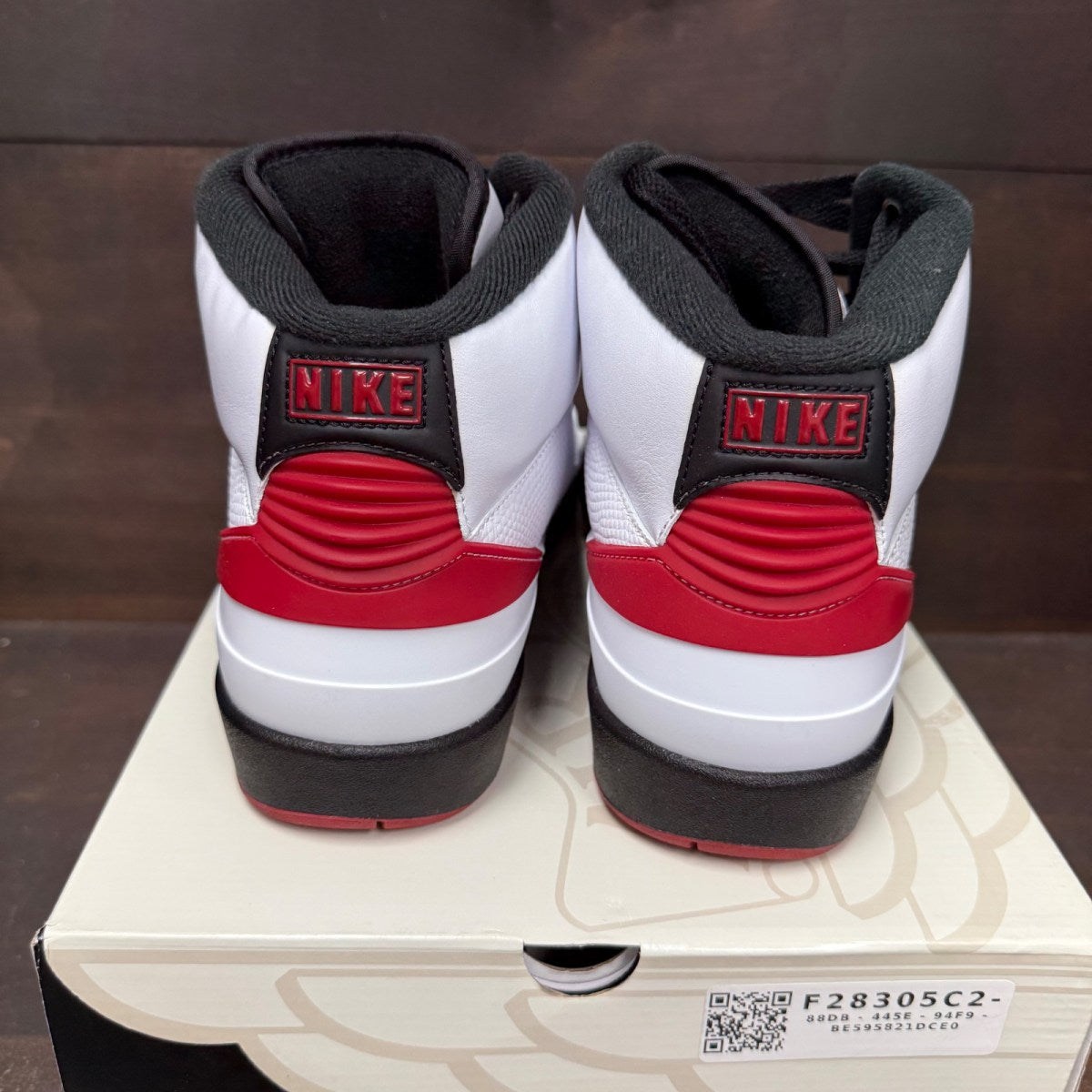 Jordan 2 Retro OG Chicago (2022) - Image 5