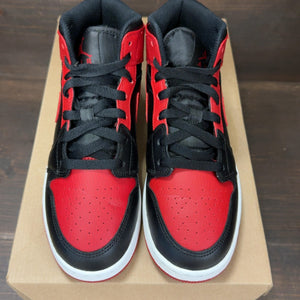 Jordan 1 Mid Banned (2020) (GS) Size 5.5Y (Pre-Owned) - Image 3