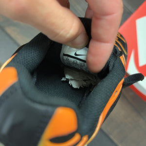 Nike Air Max Plus GS 'Black Volt Total Orange' Size 5 (Pre-Owned) - Image 7