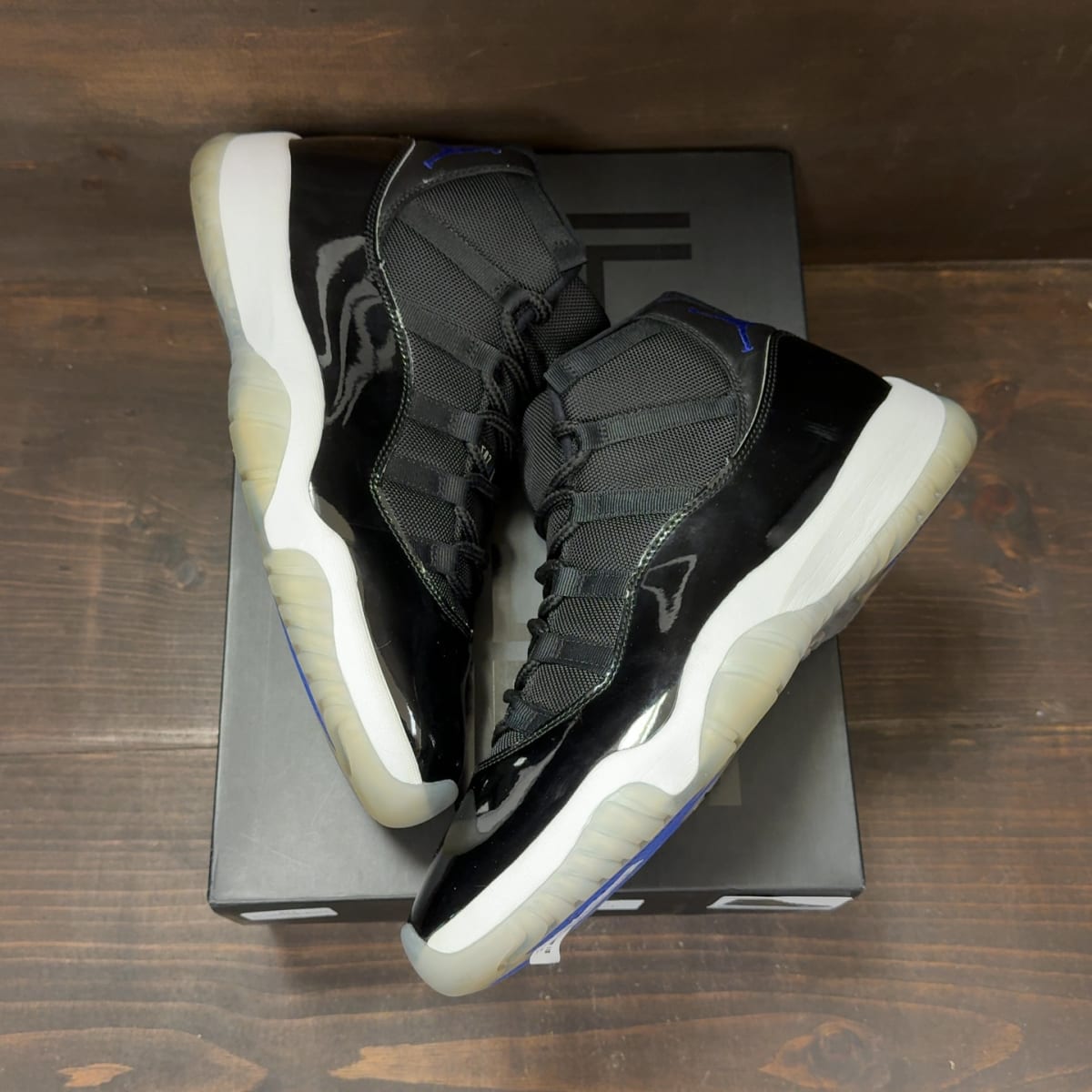 Jordan 11 Retro Space Jam (2016) Size 12 (Pre-Owned) - back