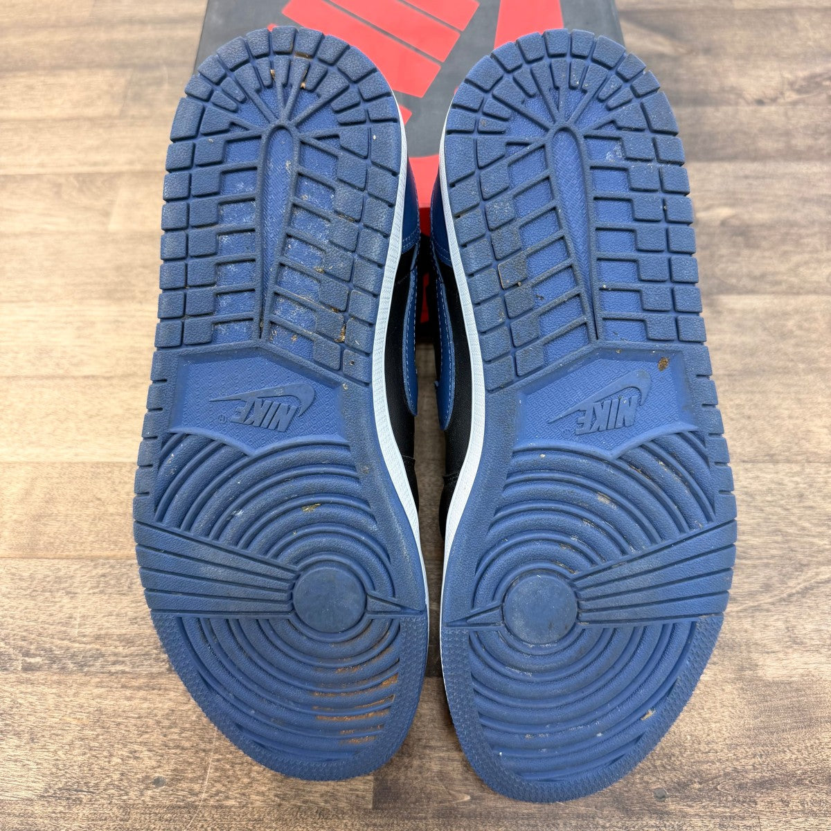 Jordan 1 Retro Low OG Mystic Navy (Women's) - Image 6