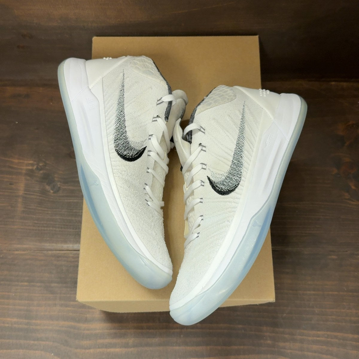 Nike Kobe A.D. Mid White Ice Size 9 (Pre-Owned) - Image 2