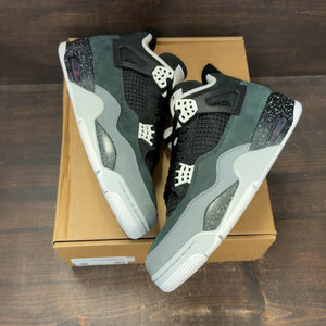 Jordan 4 Retro Fear (2024) Size 10 (Pre-Owned) - Image 2