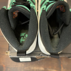 Jordan 10 Retro Verde (GS) Size 7Y (Pre-Owned) - Image 6