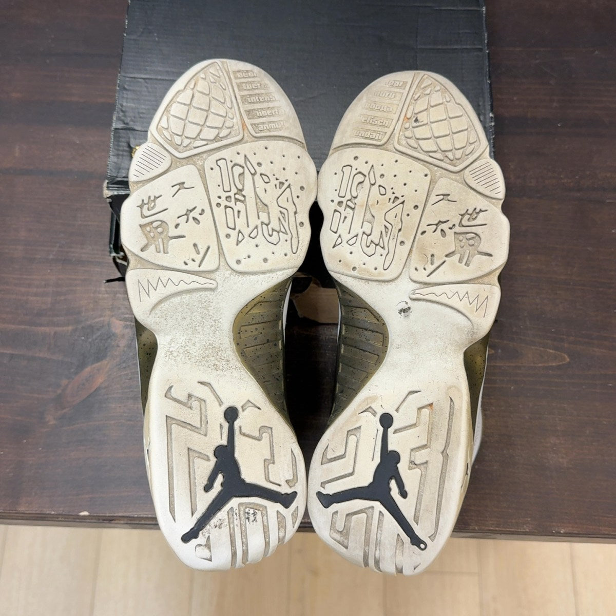 Jordan 9 Retro Statue - Image 7
