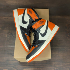 Jordan 1 Retro High OG Shattered Backboard (2025) Size 8.5 (Pre-Owned) - Image 2