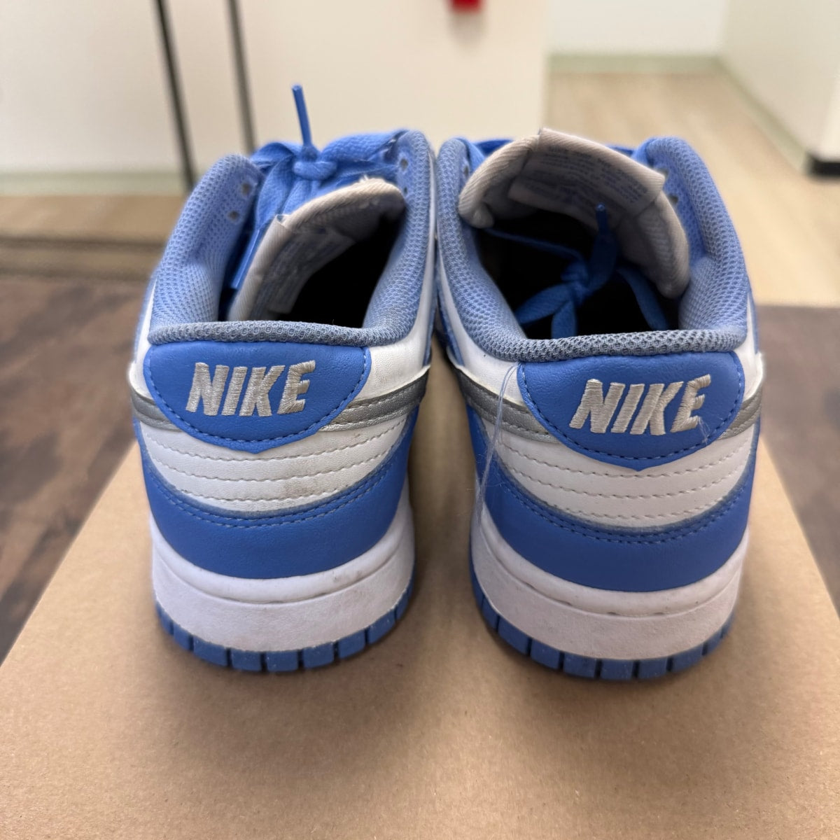 Nike Dunk Low Royal Pulse (Women's) Size 8.5W (Pre-Owned) - Image 3
