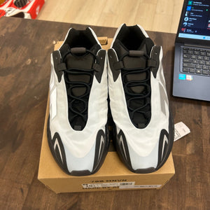 adidas Yeezy Boost 700 MNVN Blue Tint - Image 2