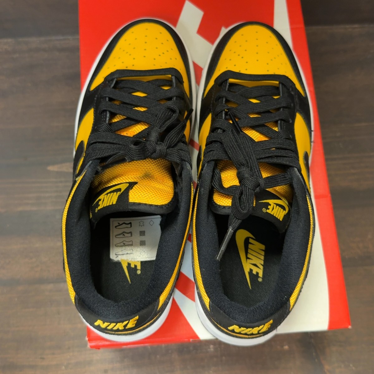 Nike Dunk Low Reverse Goldenrod (2024) Size 6 (Pre-Owned)