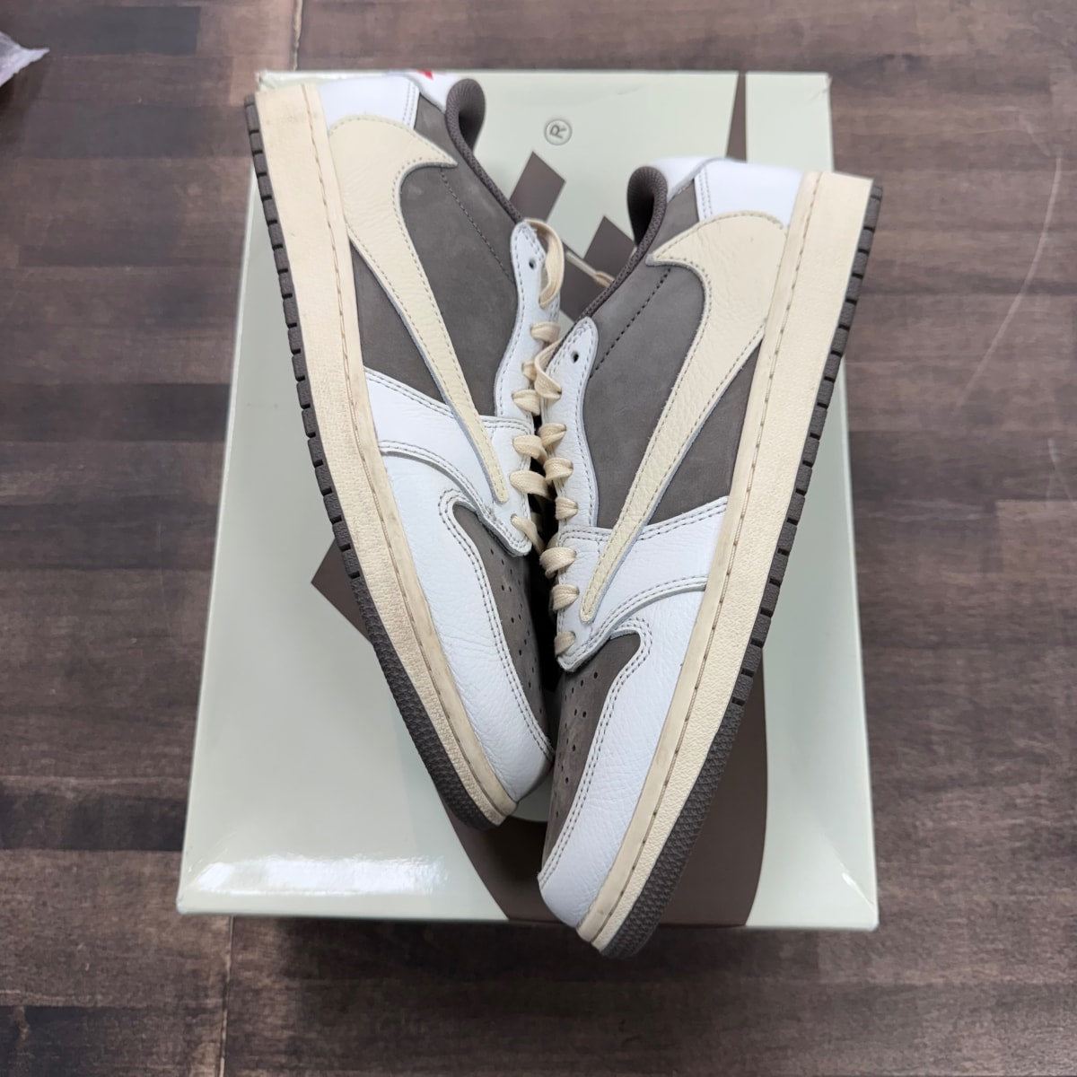 Jordan 1 Retro Low OG SP Travis Scott Reverse Mocha - Image 1
