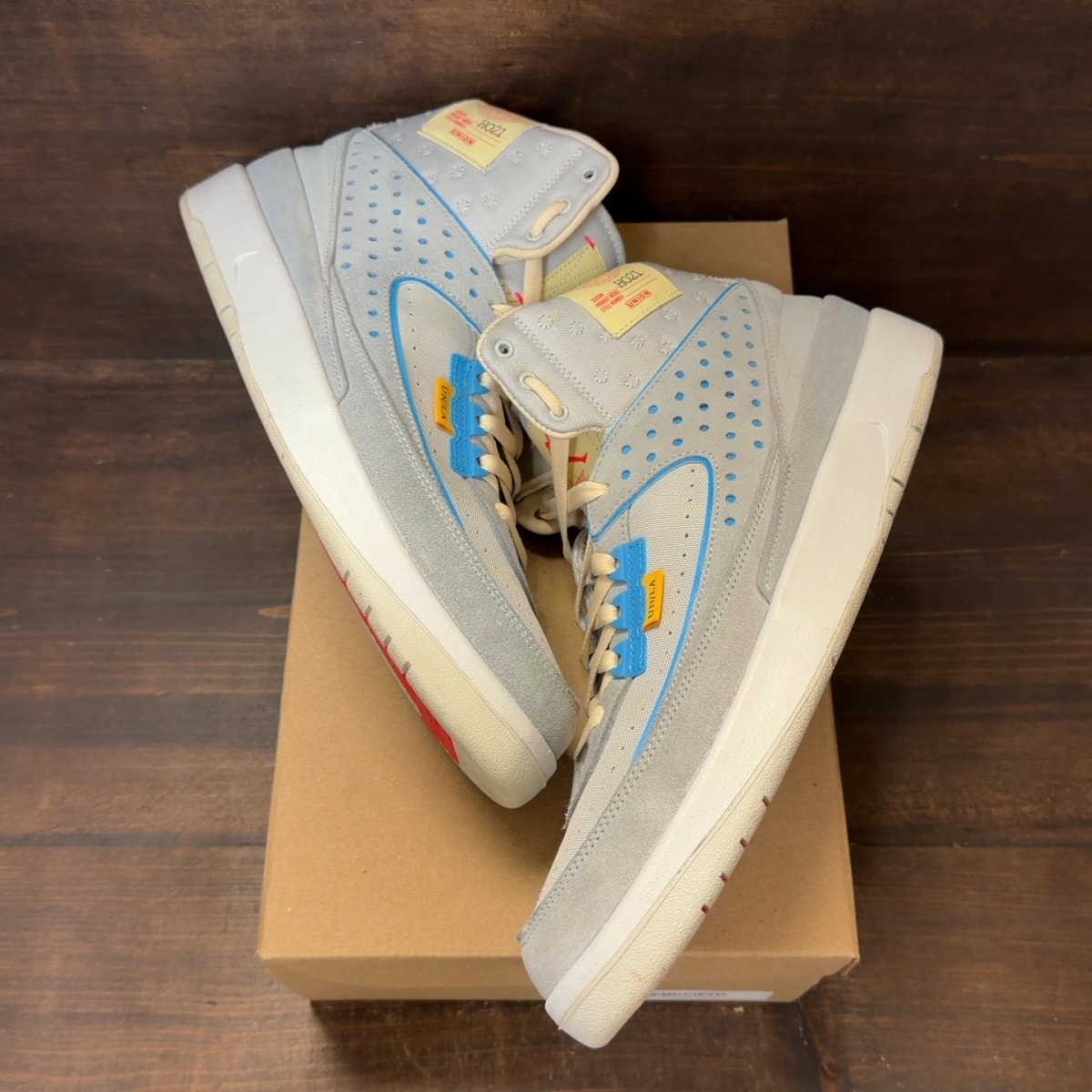 Jordan 2 Retro SP Union Grey Fog Size 12 (Pre-Owned) - Image 2