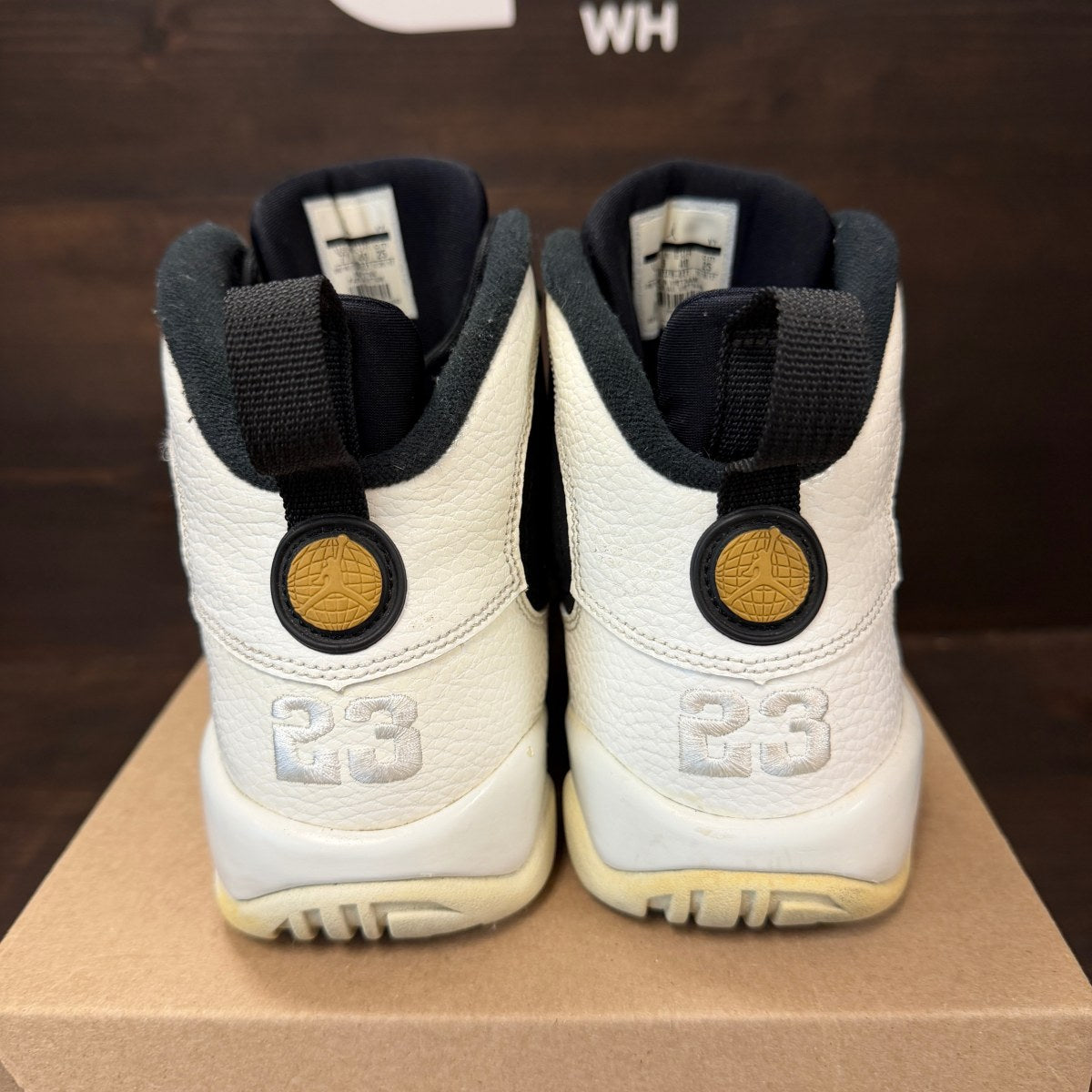 Jordan 9 Retro City of Flight (GS) Size 7Y (Pre-Owned) - Image 4