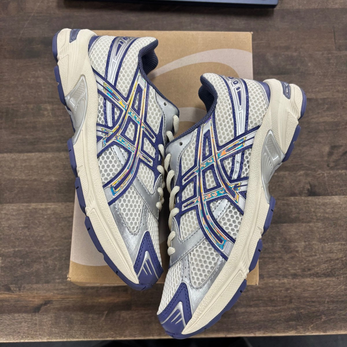 ASICS Gel-1130 White Future Dusk (Women's) Size 6W (Pre-Owned) - Image 1