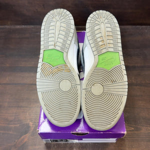 Nike SB Dunk Low Chlorophyll - Image 1