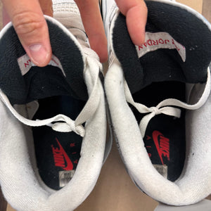 Jordan 4 Retro White Cement (2025) Size 9.5 (Pre-Owned) - Image 4